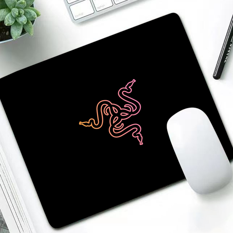Razer Luxury Mouse Pad Anime G - Laptop Accessories For Gaming reseña y precio